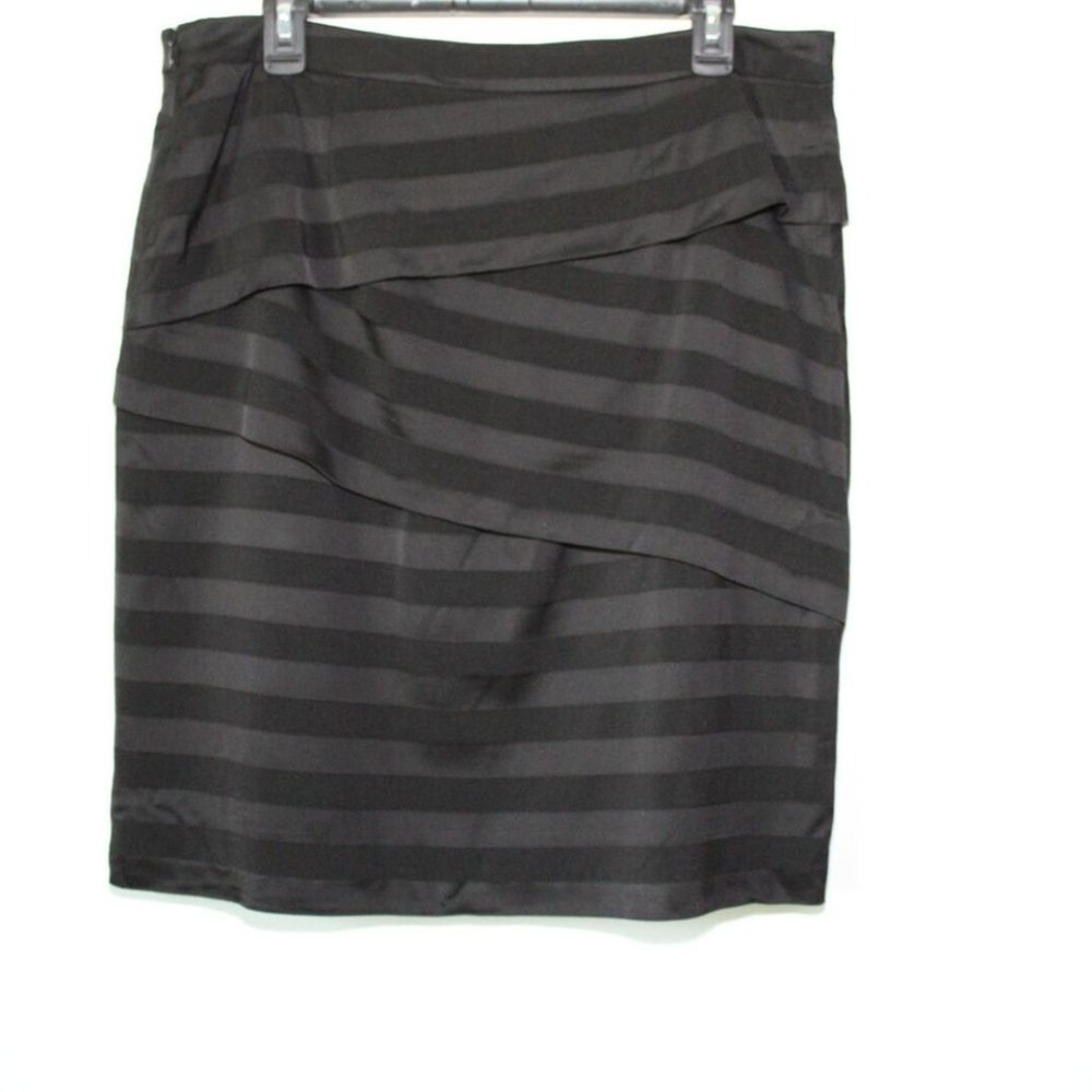 NWT J. McLaughlin Striped Nicola Layered Panel Pencil Skirt Black Size 12 H13124 - Picture 8 of 11